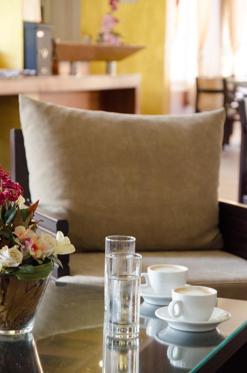 Athos Hotel 니드리 외부 사진